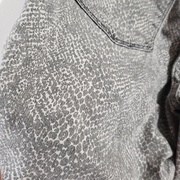 Universal Thread High Waisted Leopard Skinny Jeans - Picture 4 of 4